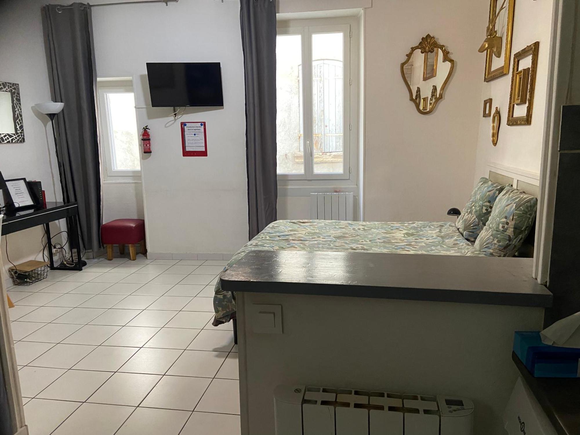 Studio Triangle Arene Gare Maison Carree Placette Nimes Exterior photo